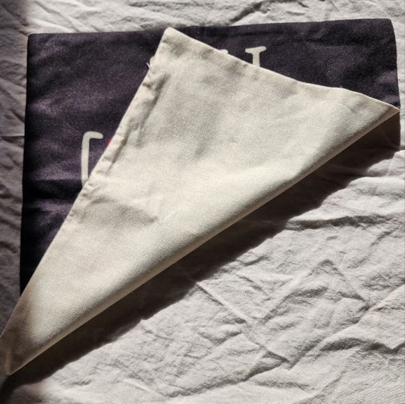 Pillow Case - Picture 2 of 6